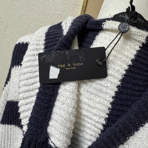 Rag and Bone Sunny striped knit navy and white hoodie sz small - Picture 9 of 9